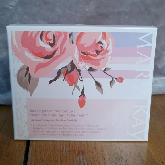 Into The Garden Color Compact Ltd Ed. - Picture 4 of 4